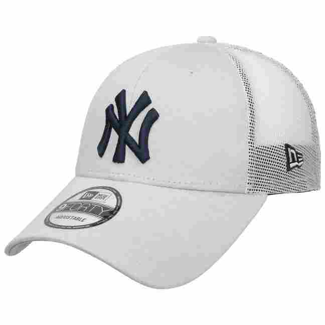 9Forty Home Field Trucker Yankees Cap by New Era - 35,95 €