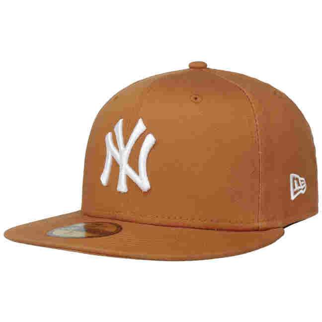 59Fifty NY Essential Flat Brim Cap by New Era - 42,95 €